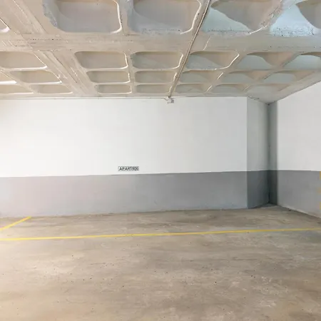 Varandas Da Rocha - Silhueta Citadina *